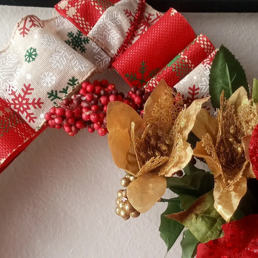 Christmas Square Wreath